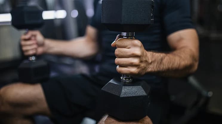 Strength training with dumbbells